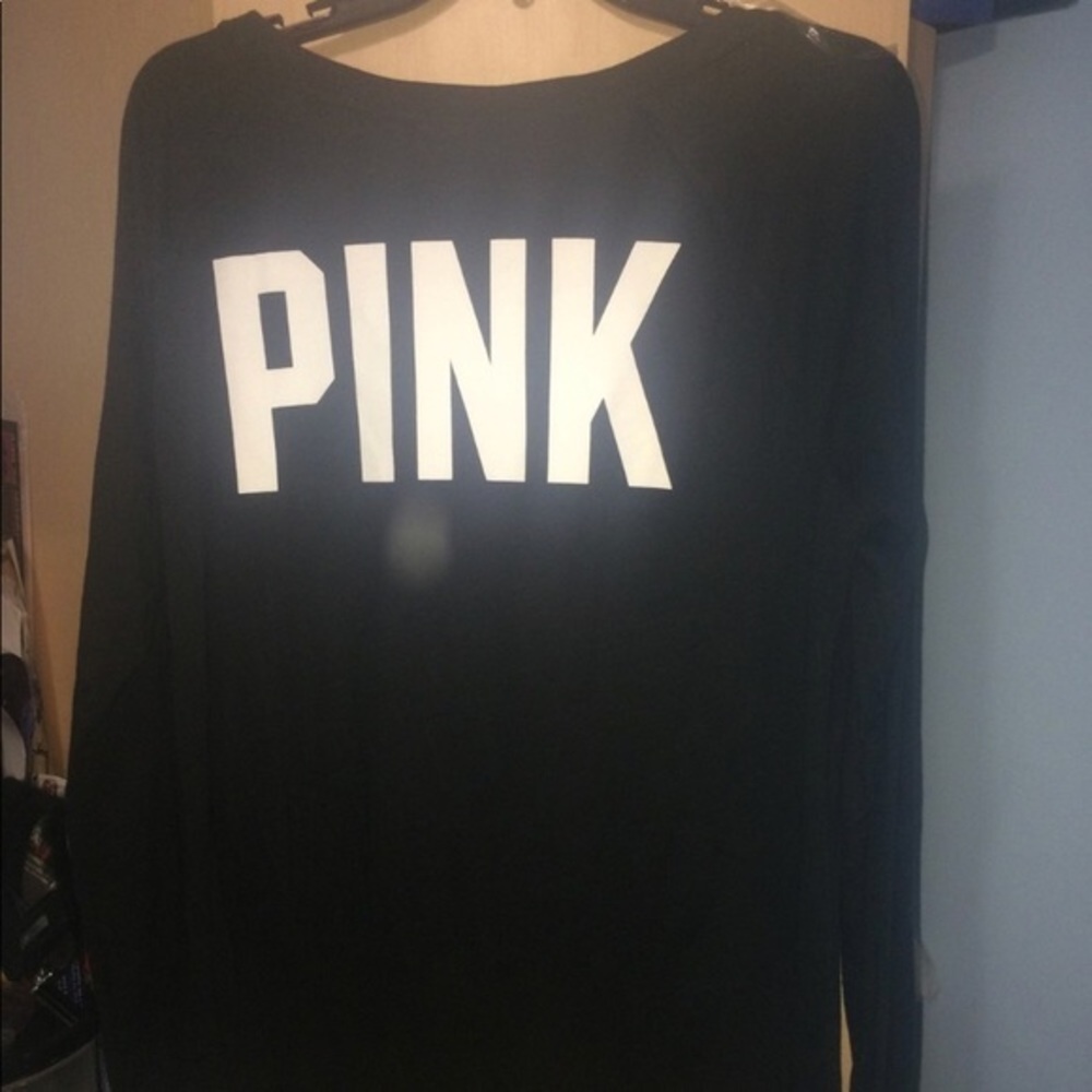 ๐ VS Pink Black Long Sleeve Logo On Back S - Picture 7 of 9